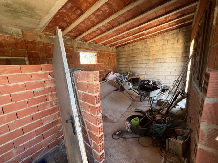 Image No.27-3 Bed Villa for sale