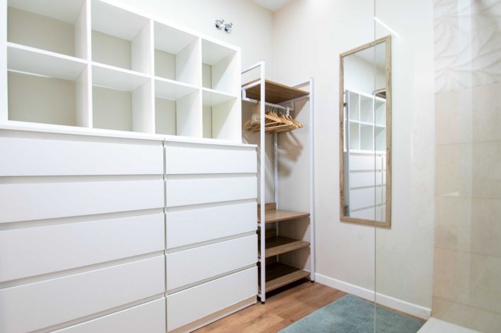 Image No.19-3 Bed Townhouse for sale