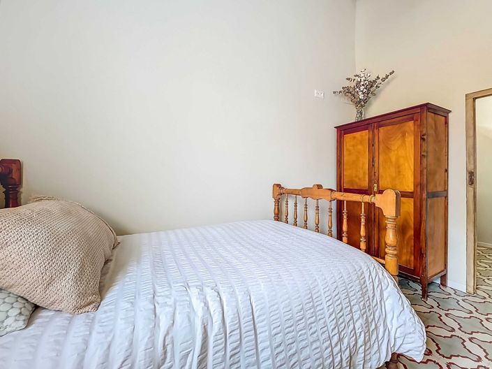 Image No.31-3 Bed Townhouse for sale