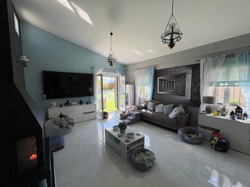 w8cntr3v7kj4gw8j2cyr7