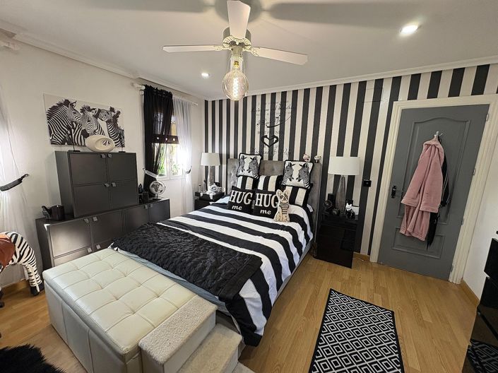 Image No.25-3 Bed Villa for sale