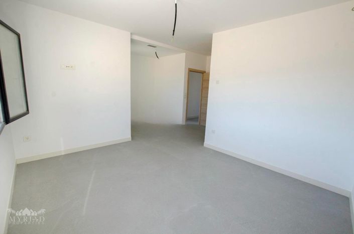 Image No.13-3 Bed Villa for sale