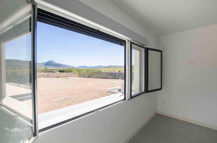 Image No.14-3 Bed Villa for sale