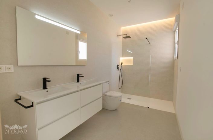 Image No.25-3 Bed Villa for sale