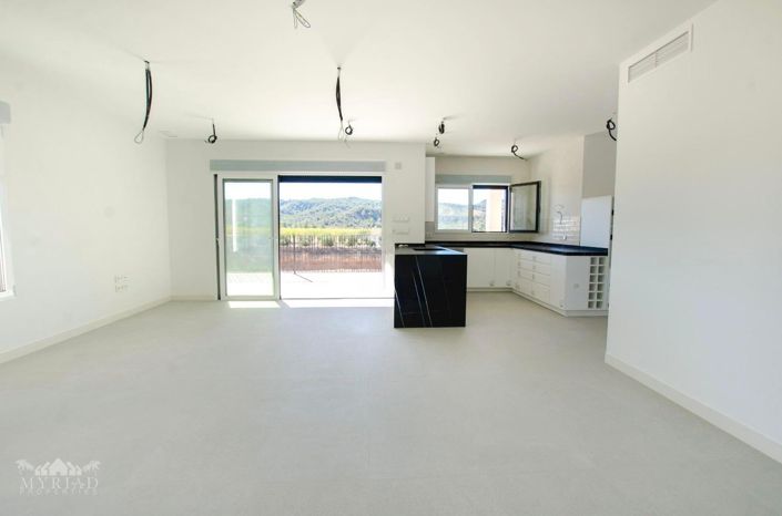 Image No.6-3 Bed Villa for sale