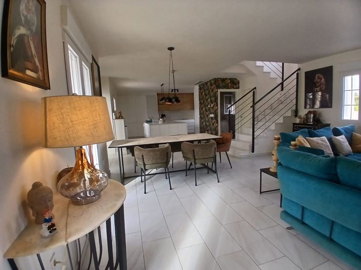 Image No.39-Villa de 5 chambres à vendre à Sax