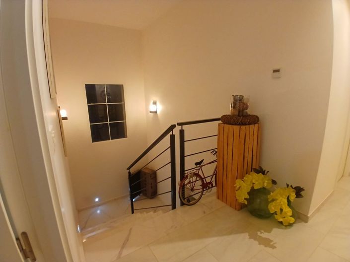 Image No.49-5 Bed Villa for sale