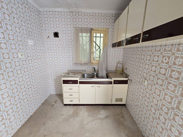 Image No.24-Propriété de 4 chambres à vendre à Sax