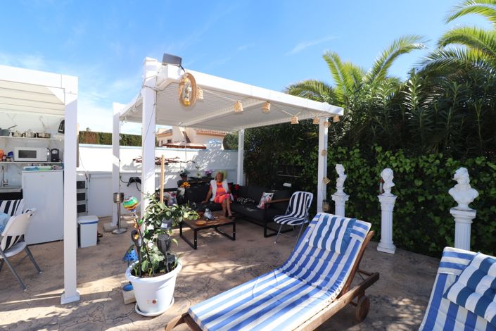 Image No.15-2 Bed Villa for sale