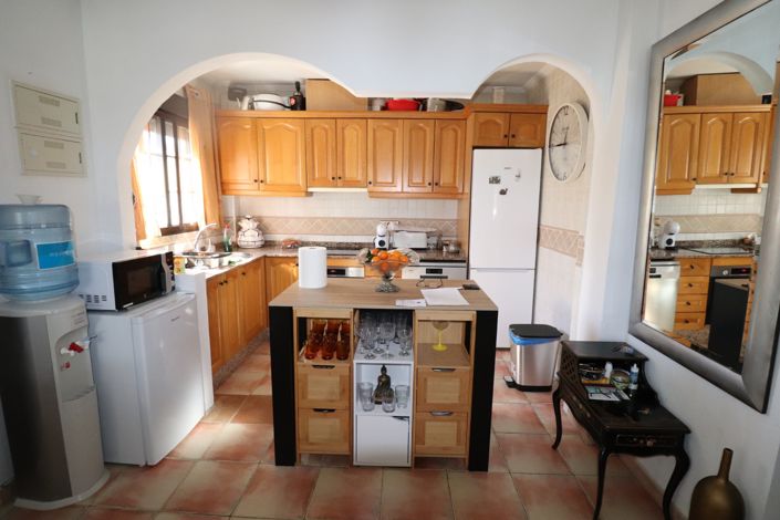 Image No.49-2 Bed Villa for sale