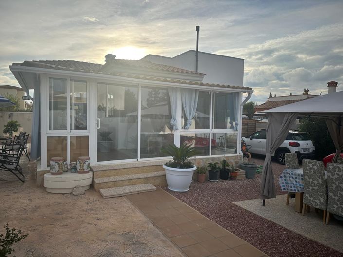 Image No.9-2 Bed Villa for sale