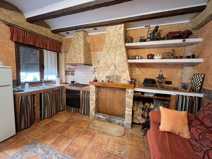 Image No.3-5 Bed Townhouse for sale