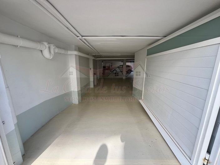 Image No.39-4 Bed Townhouse for sale