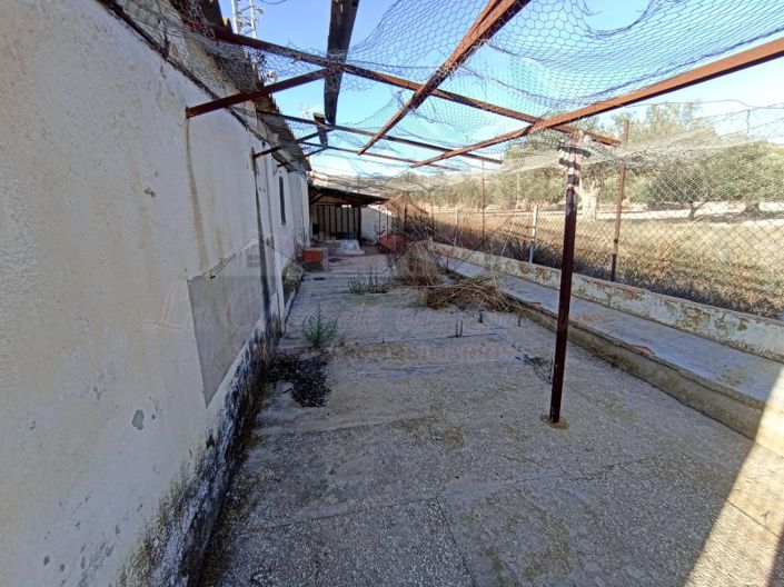 Image No.12-2 Bed Country House for sale