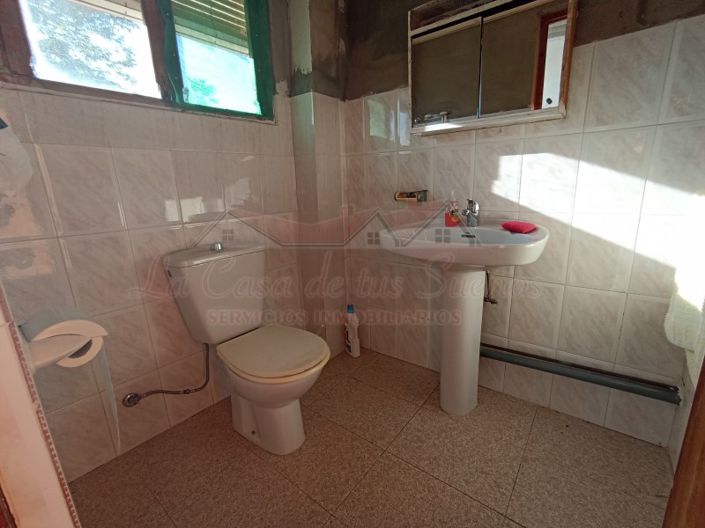 Image No.14-2 Bed Country House for sale