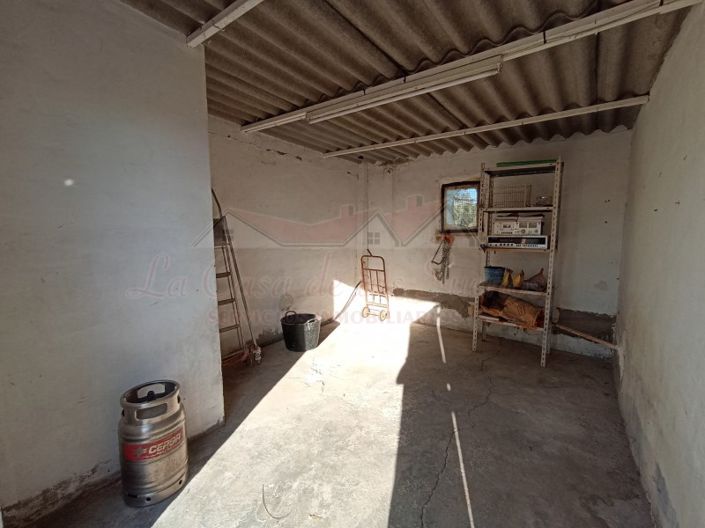 Image No.18-2 Bed Country House for sale