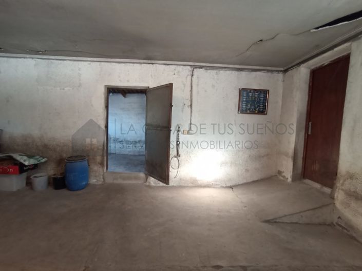 Image No.22-Maison de campagne de 2 chambres à vendre à Sax