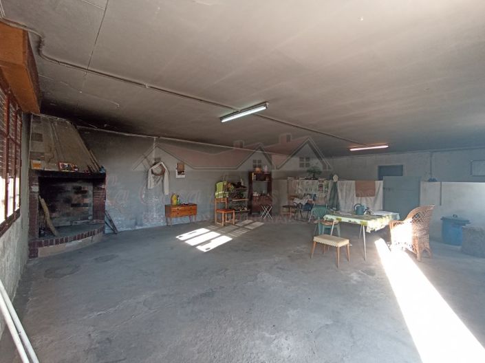 Image No.24-2 Bed Country House for sale