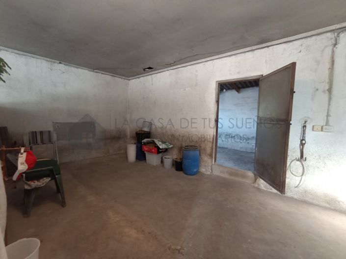 Image No.24-Maison de campagne de 2 chambres à vendre à Sax