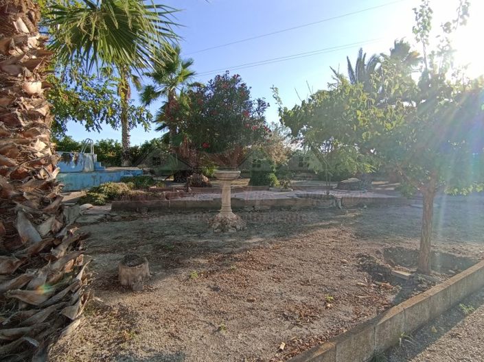 Image No.38-2 Bed Country House for sale