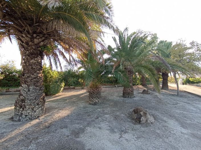 Image No.50-2 Bed Country House for sale