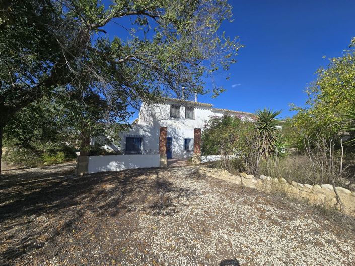 Image No.13-7 Bed Country House for sale