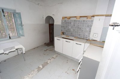 w3b3e70a447fb4a568f94312196c0ba6a