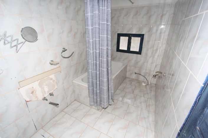 Image No.24-7 Bed Country House for sale