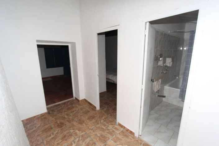 Image No.29-7 Bed Country House for sale