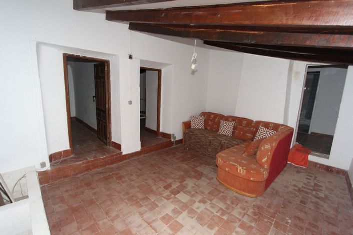 Image No.37-7 Bed Country House for sale