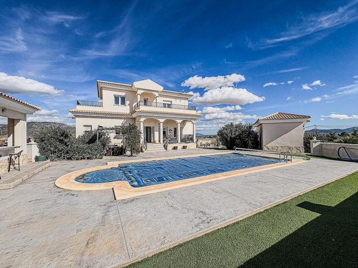 Image No.15-Villa de 4 chambres à vendre à Pinoso