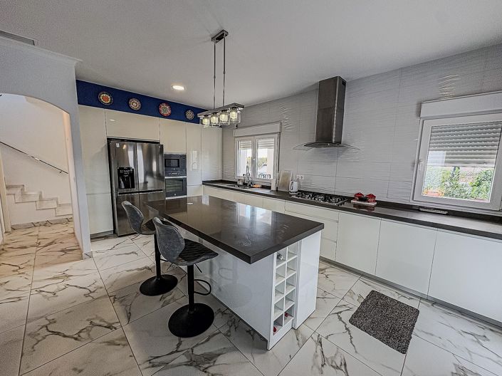 Image No.8-Villa de 4 chambres à vendre à Pinoso