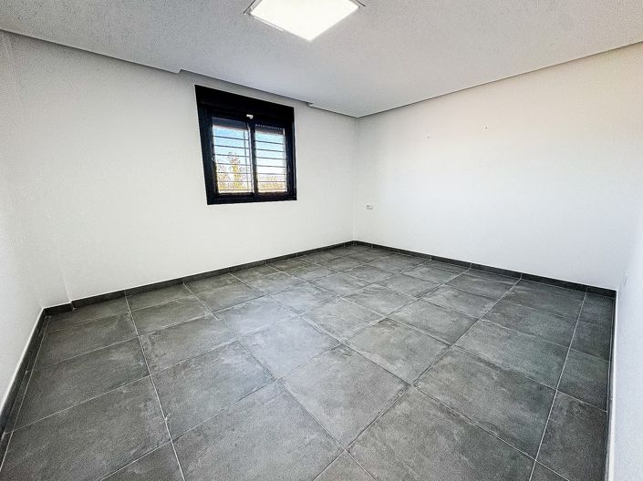 Image No.24-Villa de 5 chambres à vendre à Pinoso