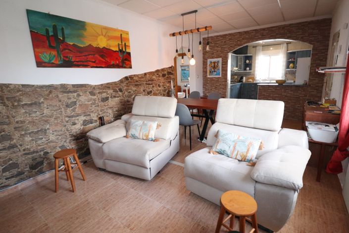 Image No.27-2 Bed Villa for sale