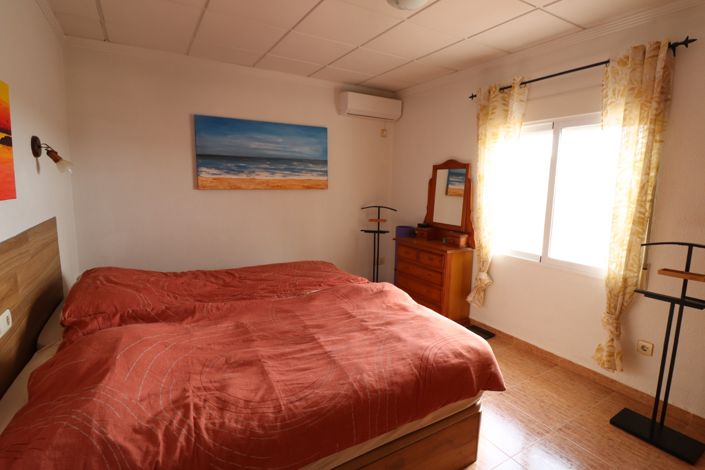 Image No.30-2 Bed Villa for sale