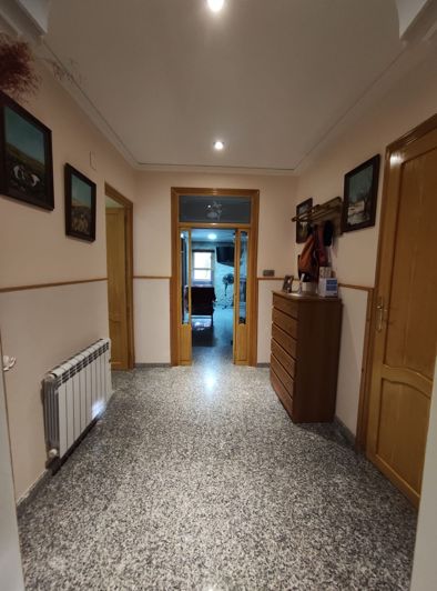 Image No.46-5 Bed Townhouse for sale