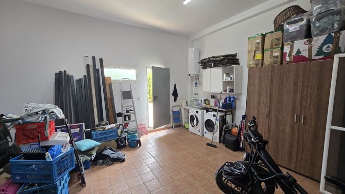 Image No.21-3 Bed Villa for sale