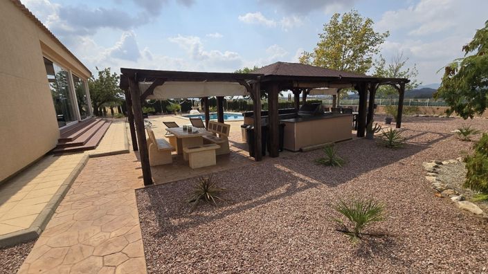 Image No.22-3 Bed Villa for sale