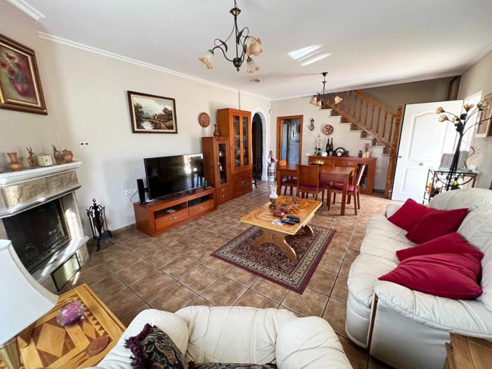 Image No.32-4 Bed Villa for sale