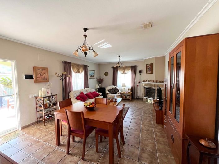 Image No.33-4 Bed Villa for sale