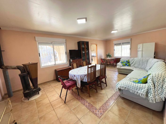 Image No.13-4 Bed Villa for sale