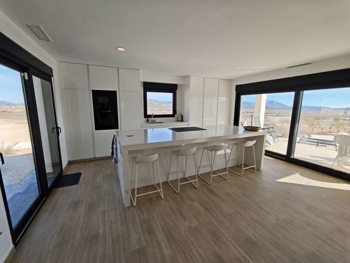 Image No.39-4 Bed Villa for sale