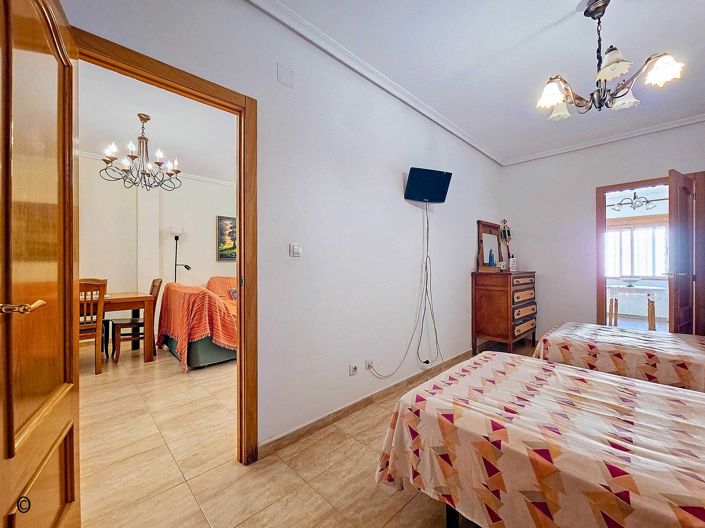 Image No.30-3 Bed Townhouse for sale