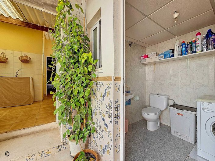 Image No.44-3 Bed Townhouse for sale