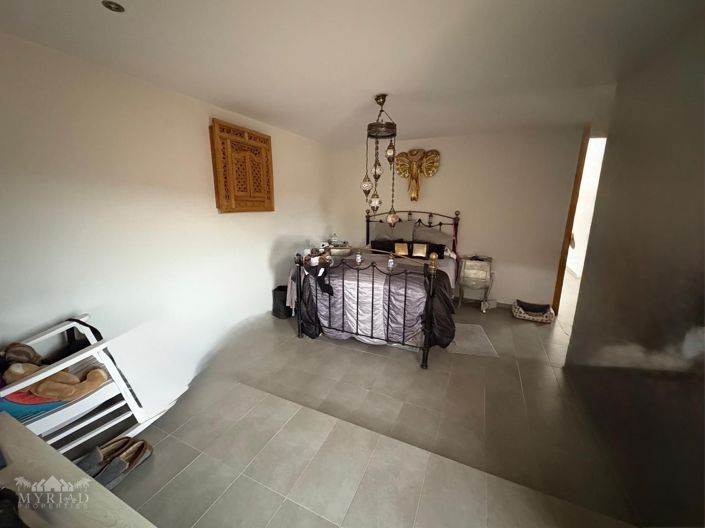 Image No.26-6 Bed Villa for sale