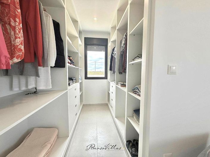 Image No.38-3 Bed Villa for sale