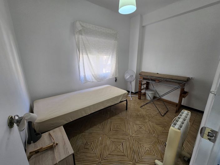 Image No.9-3 Bed Apartment for sale