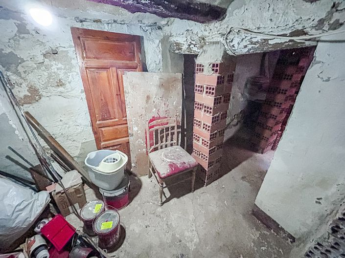 Image No.42-4 Bed Townhouse for sale