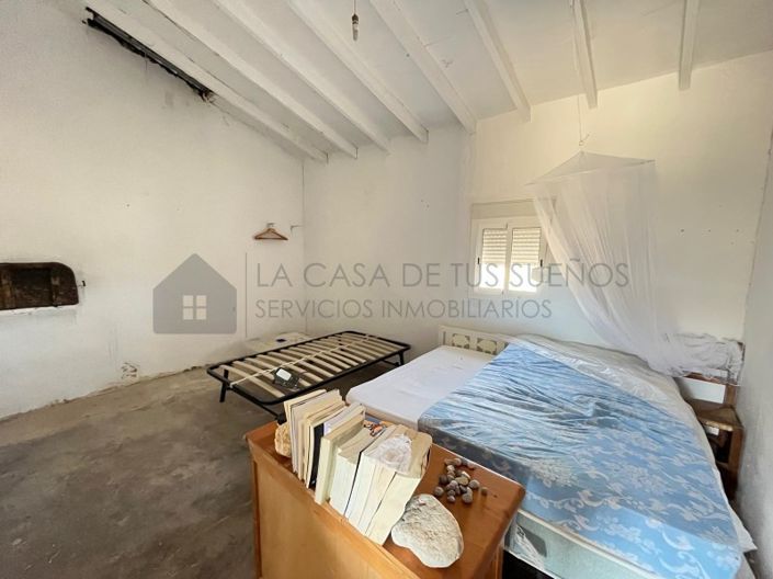 Image No.13-2 Bed Country House for sale