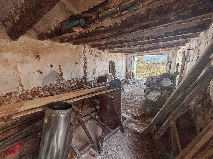 Image No.24-2 Bed Country House for sale